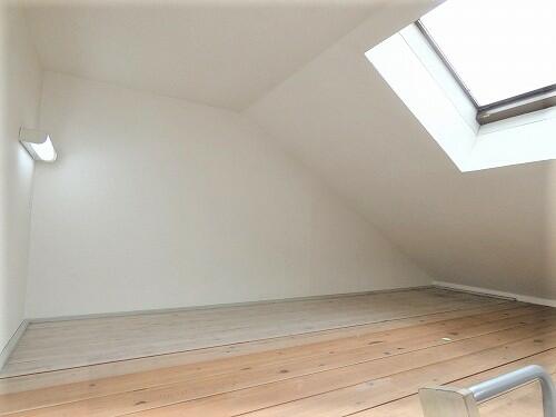 バルコニー　天窓付き