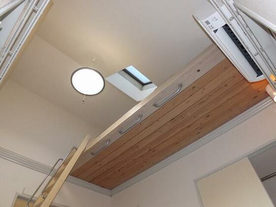 眺望　ロフト下からの眺め