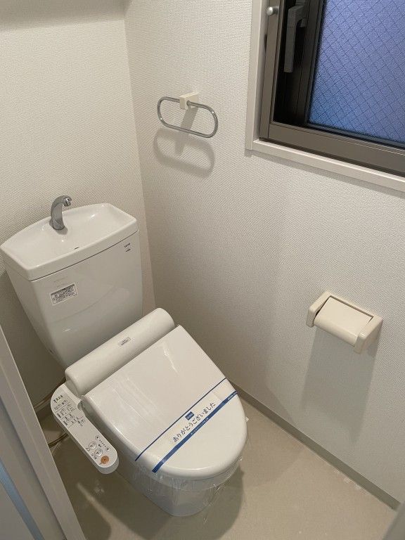 トイレ　（別タイプ参考写真）ラクレールフォンテーヌ　荒川区東尾久1