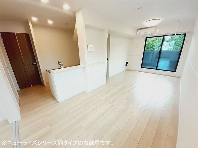 居室・リビング　※サンプル画像です。