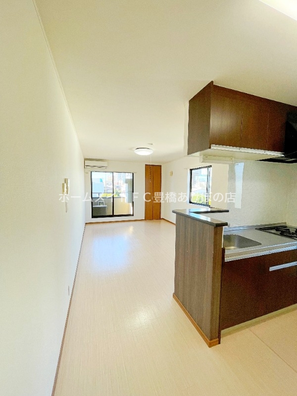 居室・リビング　同型別部屋写真