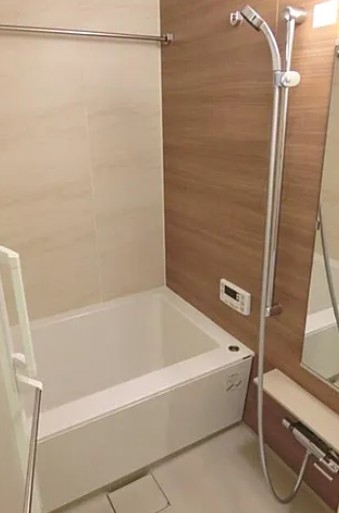 バス・シャワールーム　バス