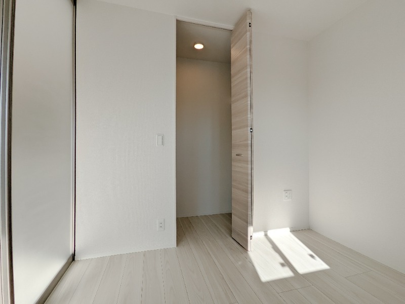 収納　図面と現状に相違がある場合には現状を優先