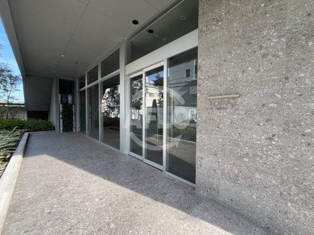 エントランス　TOPAZ江坂　エントランス