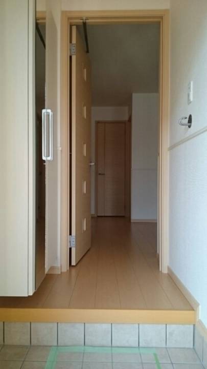 玄関　玄関