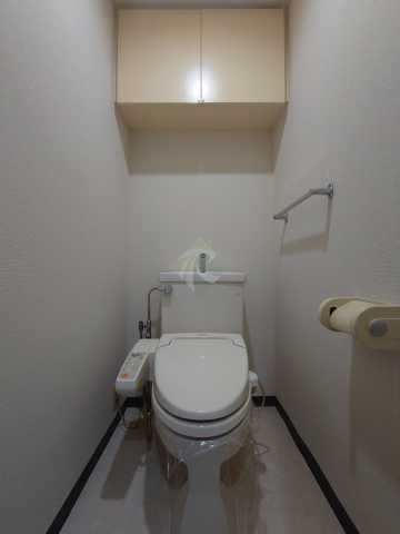 トイレ　別部屋　参考写真です。