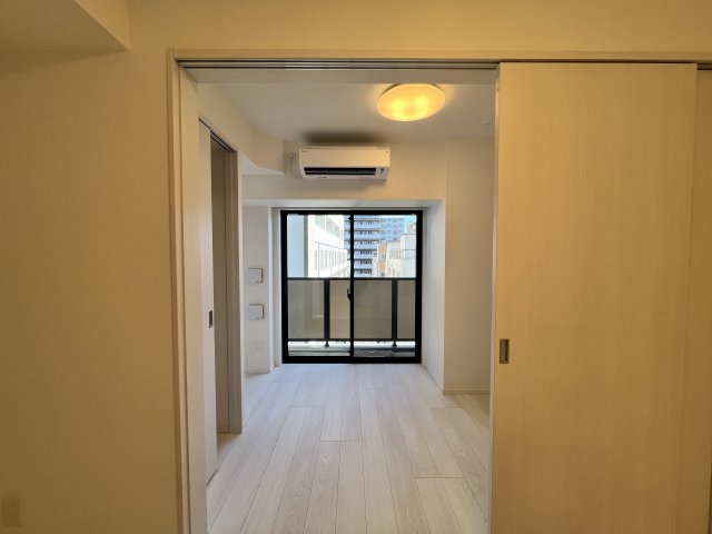 居室・リビング　ゆったり過ごせる居間です