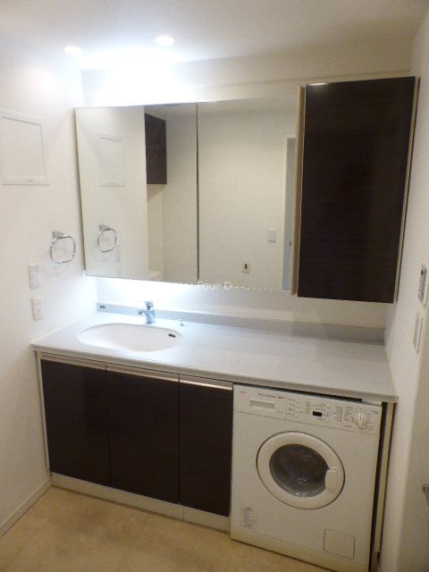 洗面設備　内見予約受付中、お気軽にお問い合わせください。【0037-6