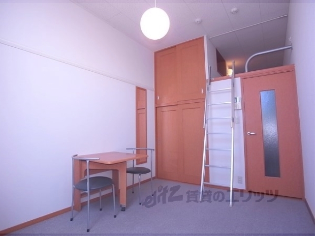 居室・リビング　洋室