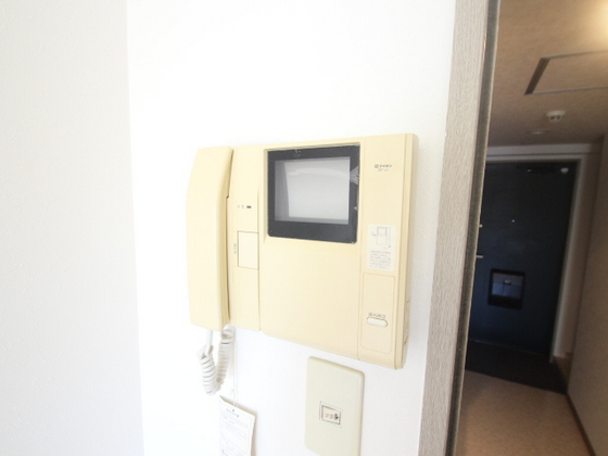 セキュリティ　※別室の写真を使用しております※