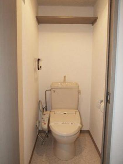 トイレ　※別室の写真を使用しております※