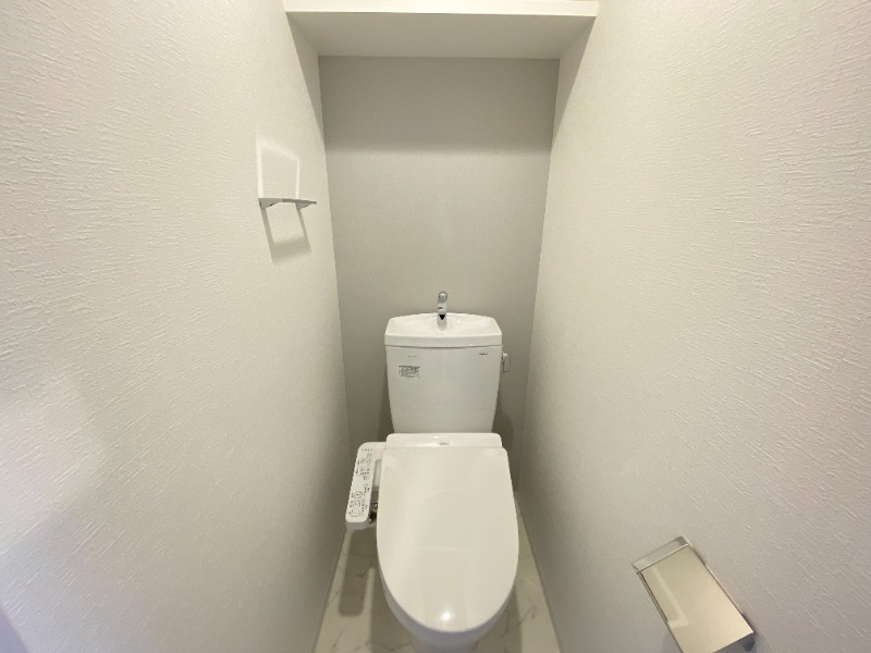 トイレ　別号室