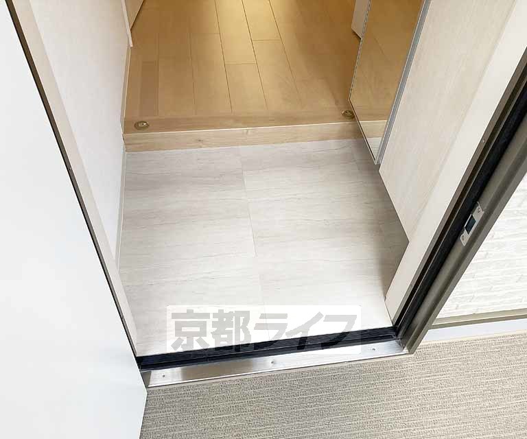 玄関　段差の少ない玄関