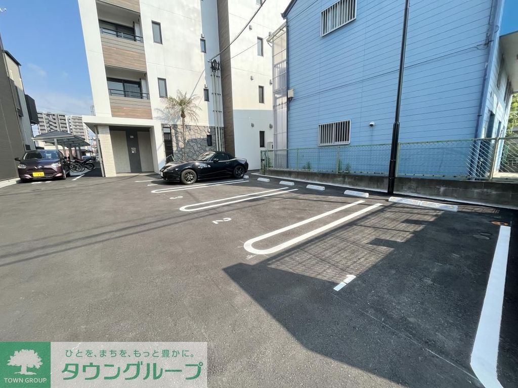 駐車場　駐車場