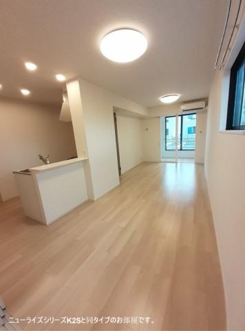 居室・リビング　※同タイプ部屋の写真です。