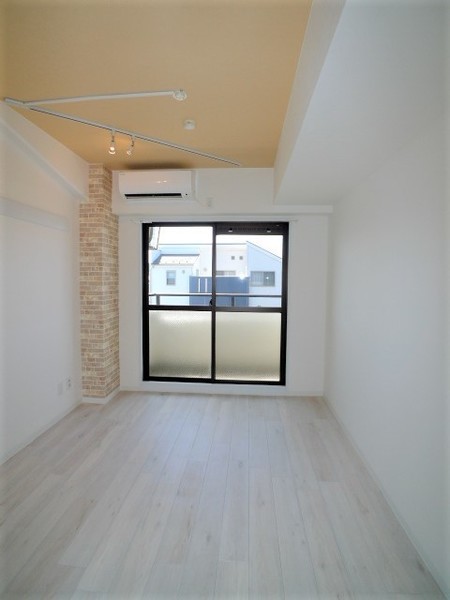 居室・リビング　別室参考写真