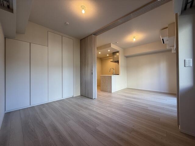 居室・リビング　LDK＋洋室　2025年10月撮影