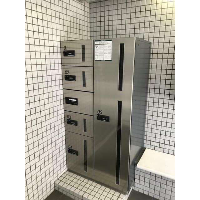 ロビー　宅配BOX