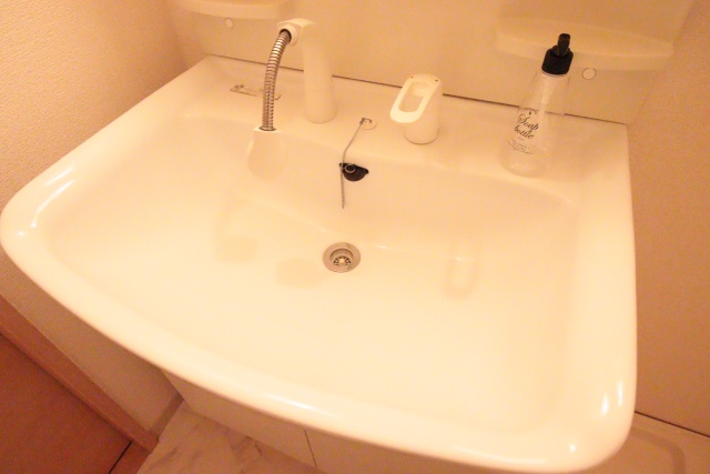 洗面設備　※別室の参考写真の為、現況優先です。