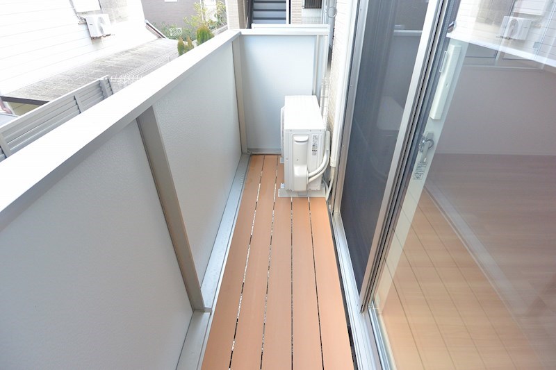 バルコニー　ベランダ