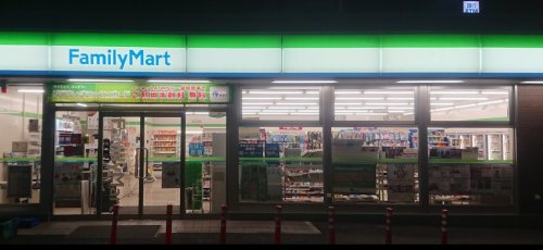 コンビニ　ローソン 横浜神大寺一丁目店（コンビニ）まで662m