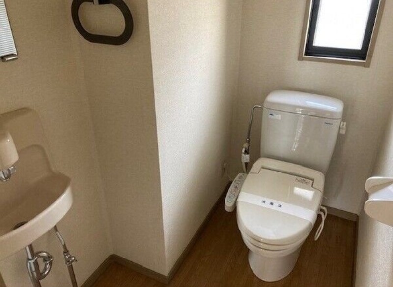 トイレ　図面と現状に相違がある場合には現状を優先