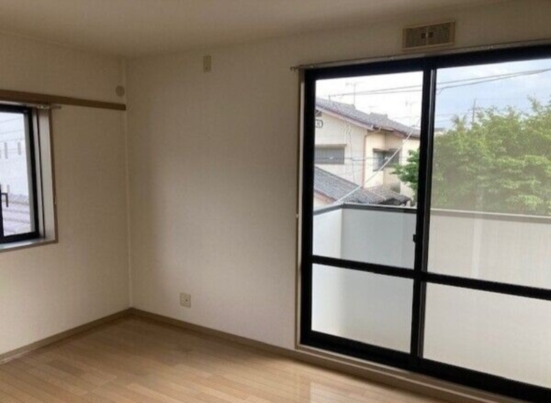 バルコニー　図面と現状に相違がある場合には現状を優先