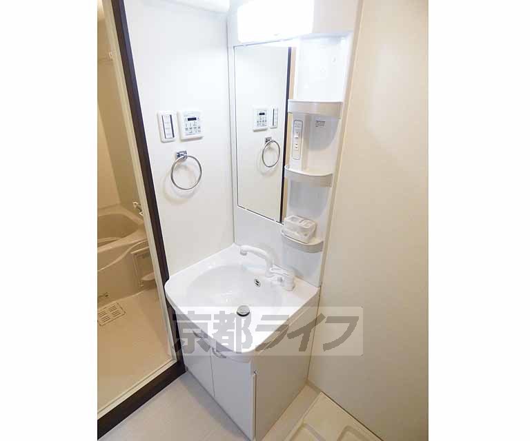 洗面設備　シャンプードレッサー。