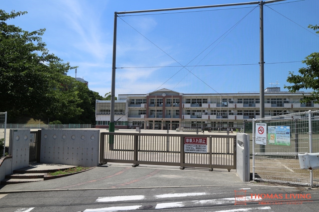 小学校　北九州市立深町小学校（小学校）まで1378m