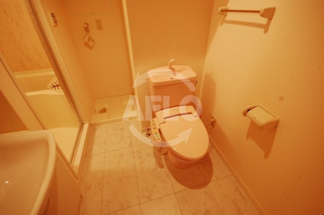 トイレ　モンサンミッシェル北浜　トイレ