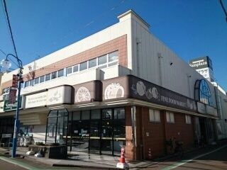 スーパー　サンプラザ様（スーパー）まで440m