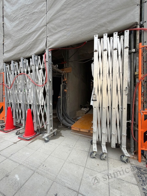 エントランス　明るいエントランスであなたのお帰りをお待ちします＾＾