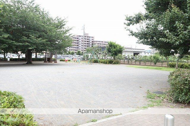 公園　緑川西公園（公園）まで518m