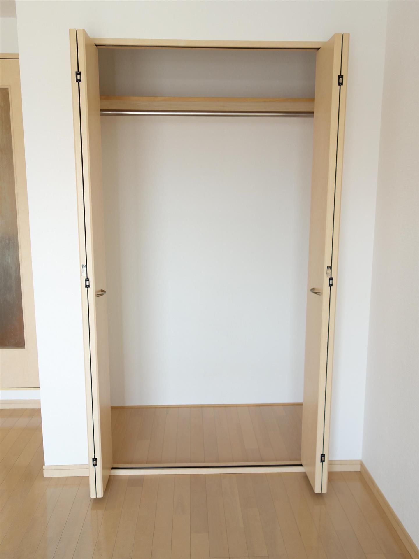収納　お洋服もしっかり片付くクローゼット♪