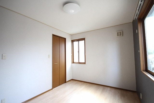 その他部屋・スペース　☆６帖の洋室☆別室の写真です☆