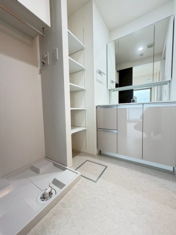 洗面設備　詳細は、RISUMO江坂本店までお問合せください♪