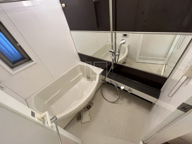 バス・シャワールーム　フロンティアタワー日本橋　浴室