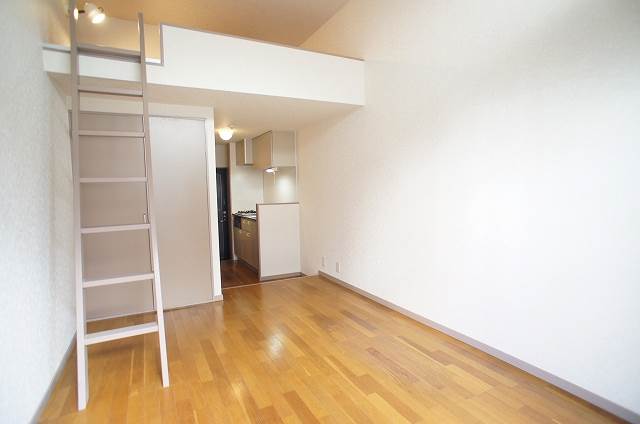 居室・リビング　別号室