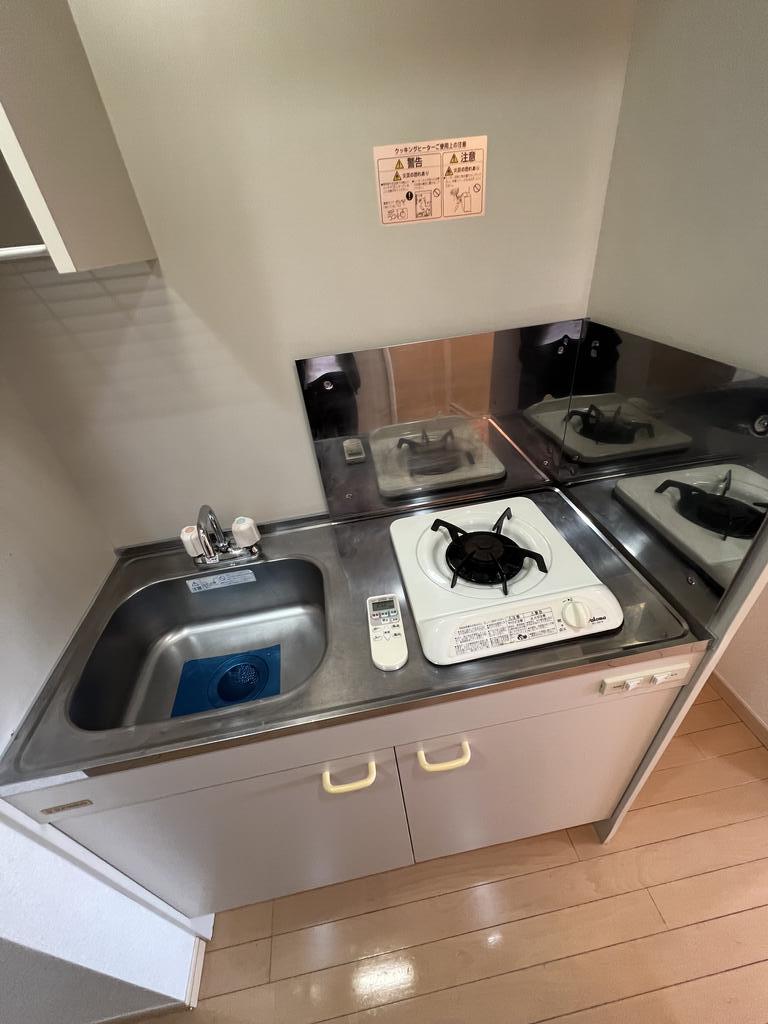 キッチン　同タイプ別部屋　参考写真