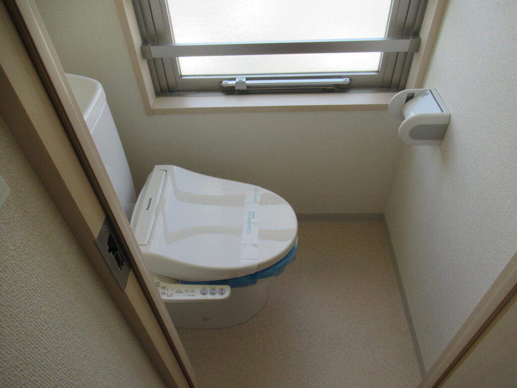 トイレ　同タイプ別部屋　参考写真