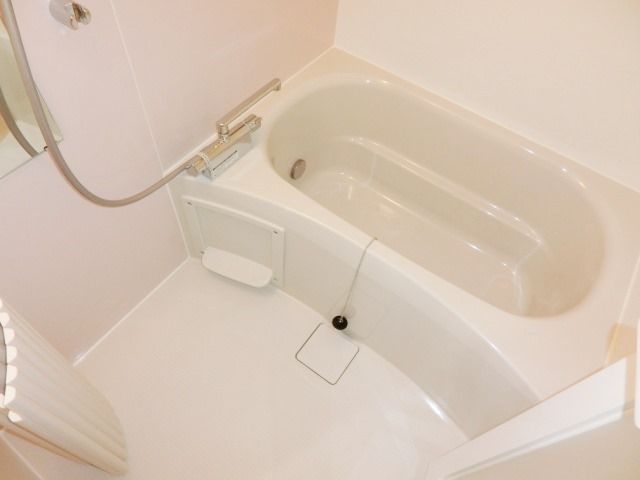 バス・シャワールーム　追焚出来ますよ。