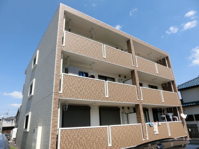 建物外観　日当たり良好です。