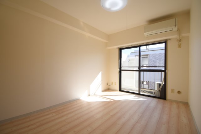 その他部屋・スペース　同物件別部屋参考写真です。