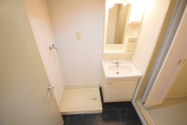 その他　同物件別部屋参考写真です。