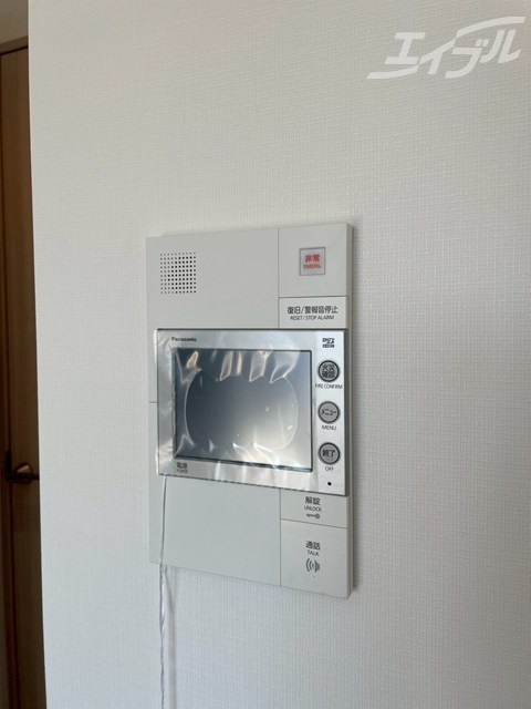 セキュリティ　安心のモニター付きインターホン！