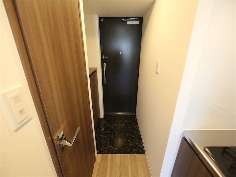 玄関　玄関　シューズボックス付