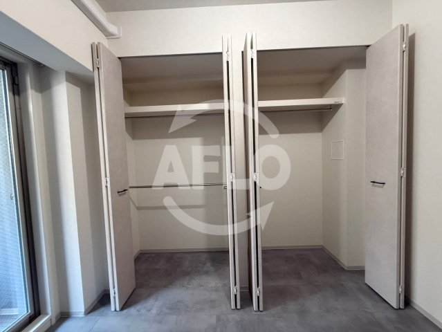 収納　アーバネックス堺筋本町　クローゼット