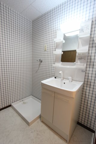 洗面設備　参考写真です。現況優先。