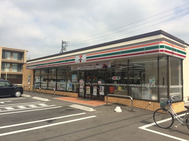 コンビニ　セブンイレブン草加西町保健所通り店（コンビニ）まで459m
