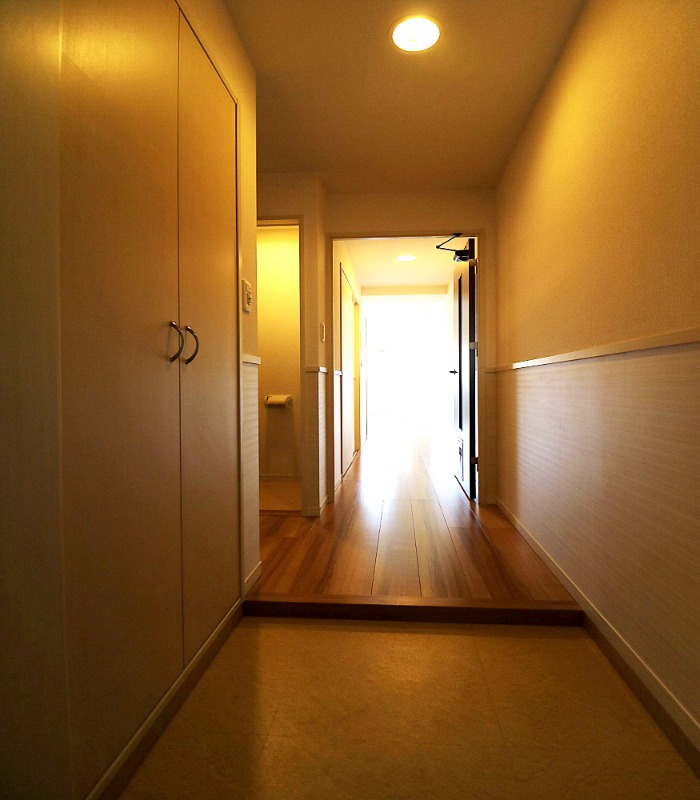 玄関　玄関からはこんな感じです。